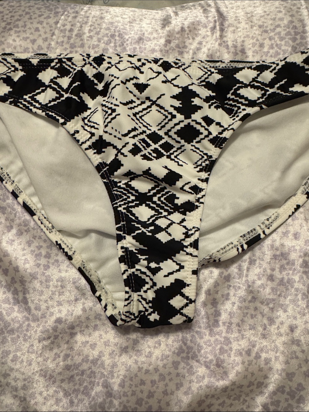 NWT OP Black and White Geometric Bikini Bottoms